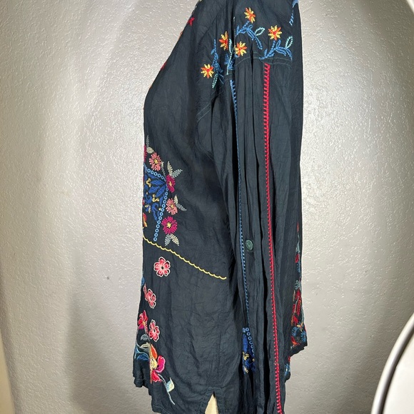 Johnny Was Catina Blouse Almeria in Evergreen Japanese Rayon NWT - Picture 4 of 13